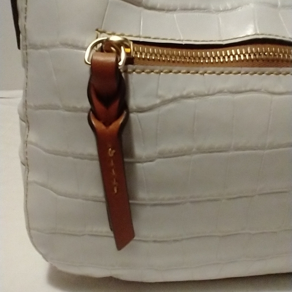 Sold**Dooney & Bourke Landon Small Kiley Leather Hobo - Picture 12 of 16